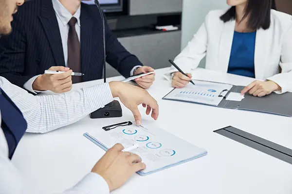 电脑为什么晚上总是重启